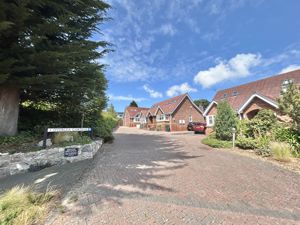 Photo 26- click for photo gallery